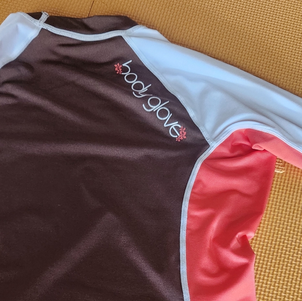 Body Glove Rash Guard - Picture 5 of 6